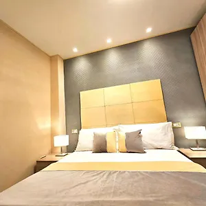 Astoria Supreme - Modern Boutique Bed & Breakfast